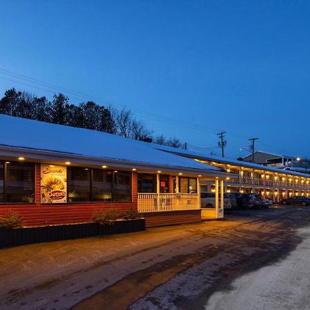 Econo Lodge Miramichi Eksteriør billede