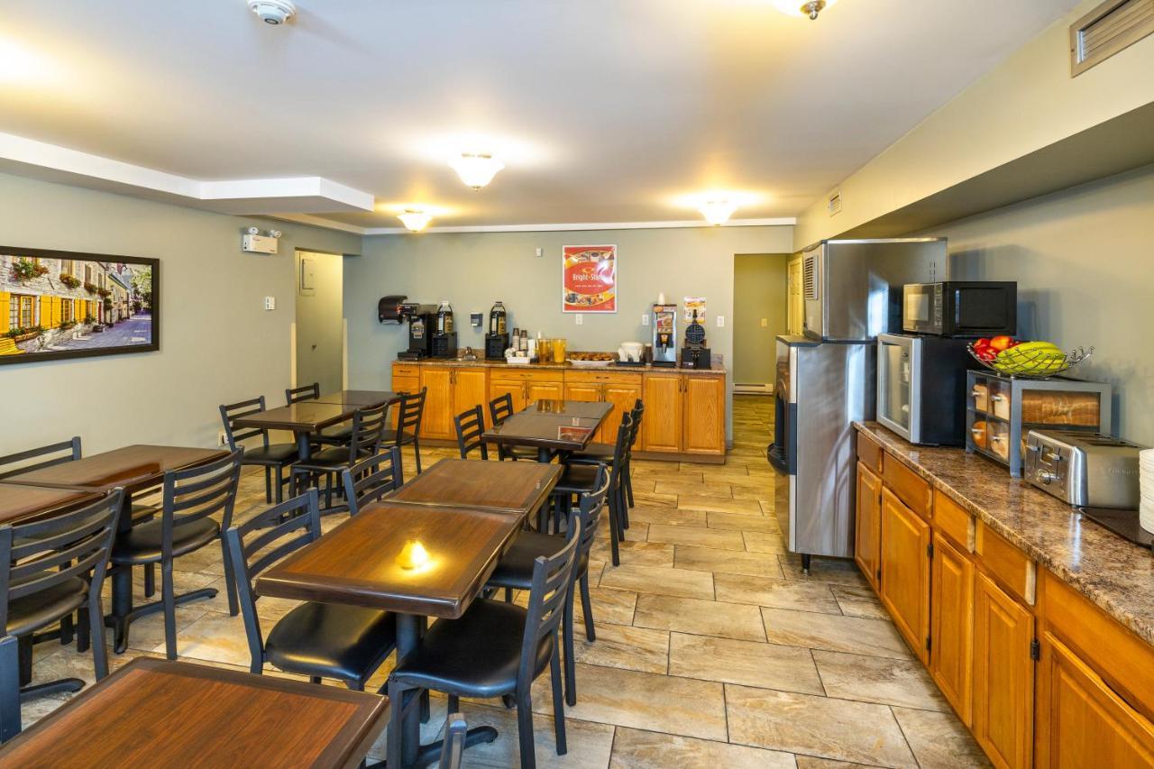 Econo Lodge Miramichi Eksteriør billede