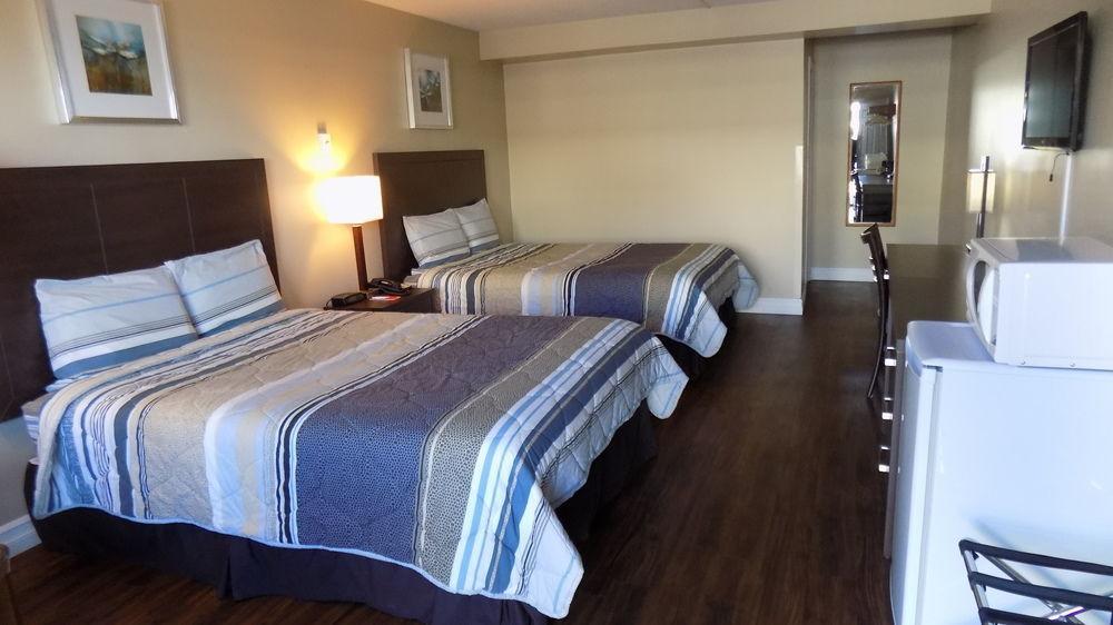 Econo Lodge Miramichi Eksteriør billede