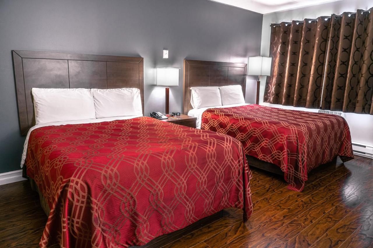 Econo Lodge Miramichi Eksteriør billede